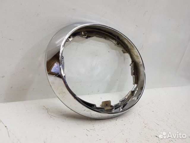 Эмблема Toyota Hilux 8 2015