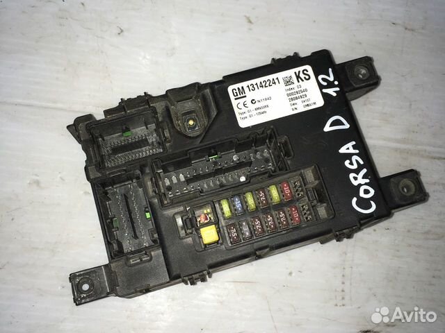 Блок предохранителей Opel Corsa D