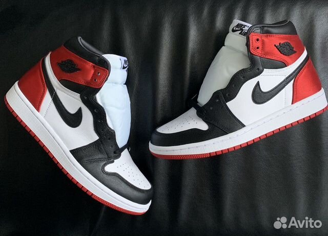 Кроссовки Nike Air Jordan 1 High Satin Black Toe Кроссовки Nike Air Jordan 1 High Satin Black Toe