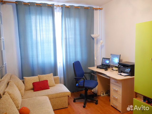 Стол письменный