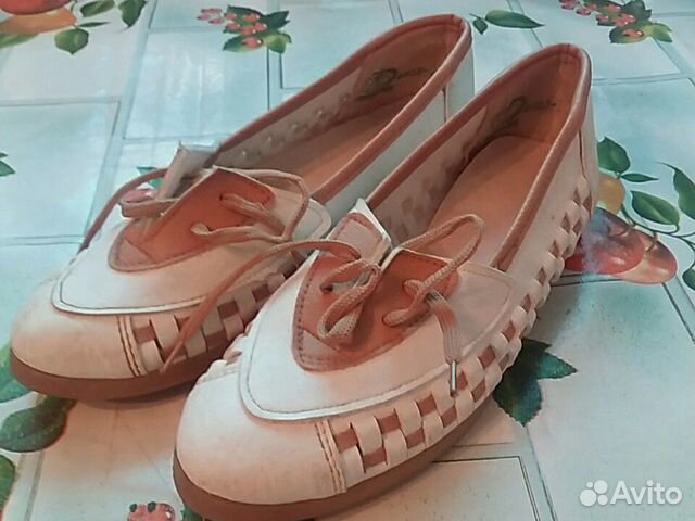 Women s shoes