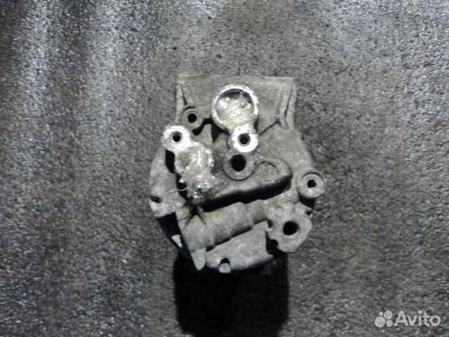 Компрессор кондиционера Renault Megane K4J Компрессор кондиционера Renault Megane K4J