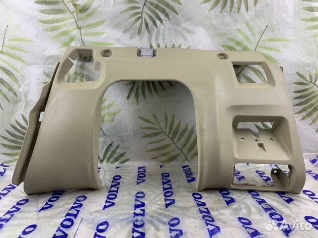 Накладка торпеды нижняя левая Volvo S60 II 2010