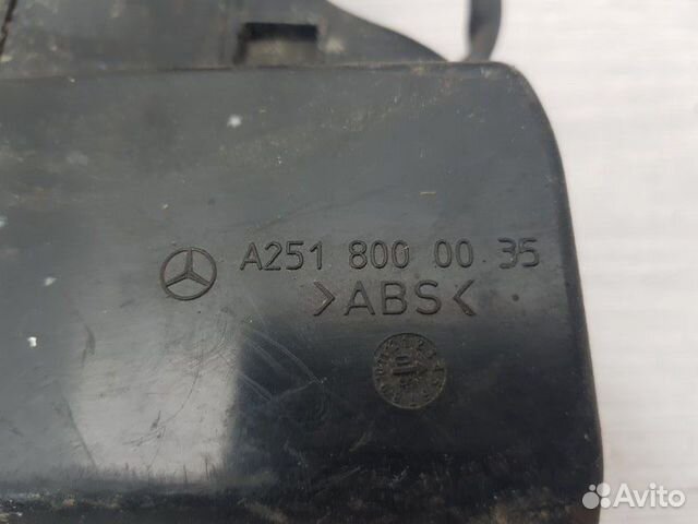 Доводчик крышки багажника Mercedes Ml W164