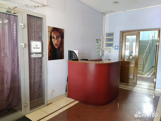 Помещение свободного назначения, 647 м²