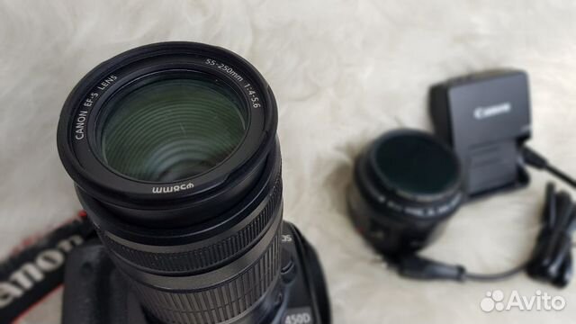 Canon 450D + Объективы EF-S 55-250mm и EF 50m Canon 450D + Объективы EF-S 55-250mm и EF 50m