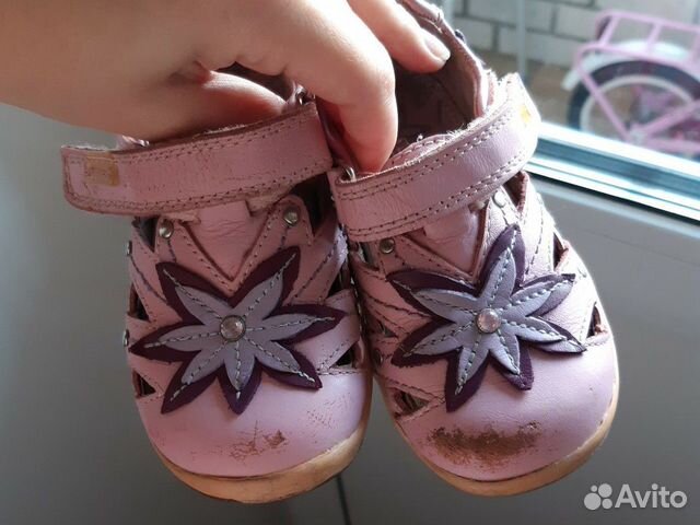 Сандалики для девочки Сандалики для девочки