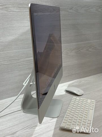 iMac 21.5 4К 2019 (имеет недостаток)