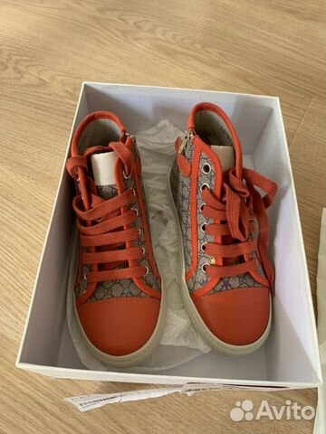 Новые кеды gucci 28 размер оригинал Новые кеды gucci 28 размер оригинал