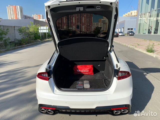 KIA Stinger 2.0 AT, 2019, 5 650 км KIA Stinger 2.0 AT, 2019, 5 650 км