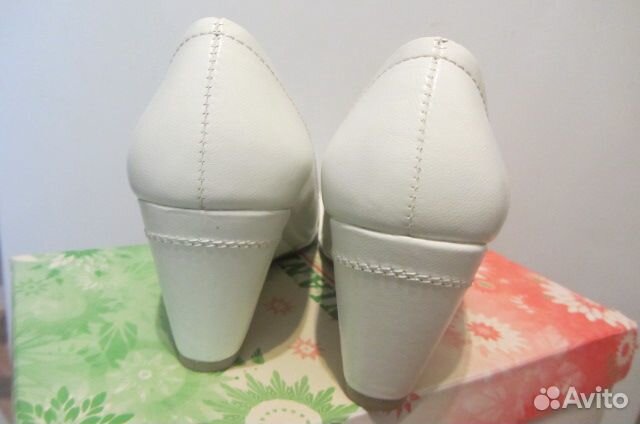 Туфли на танкетке Meniani нат.кожа новые Туфли на танкетке Meniani нат.кожа новые