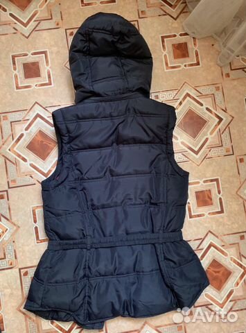 Синий утепленный стеганый жилет ostin Синий утепленный стеганый жилет ostin