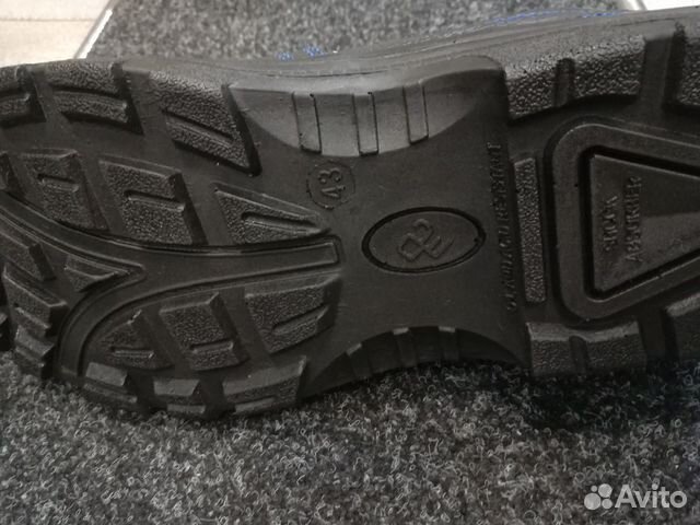 Полуботинки с металлическим подноском Полуботинки с металлическим подноском