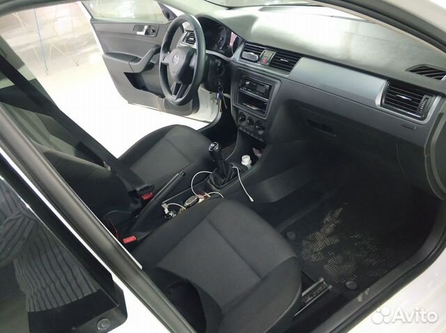 Skoda Rapid 1.6 МТ, 2017, 90 000 км Skoda Rapid 1.6 МТ, 2017, 90 000 км