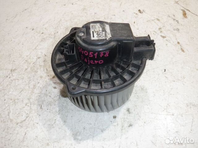 Моторчик печки Митсубиси