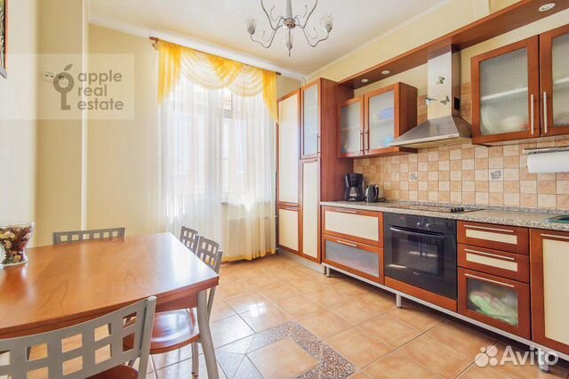 3-к квартира, 108 м², 4/10 эт.