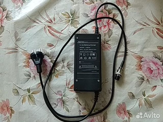 Зарядное устройство для моноколеса
