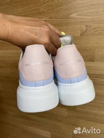 Кеды Alexander McQueen новые Оригинал Кеды Alexander McQueen новые Оригинал