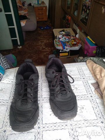 Кроссовки Кроссовки