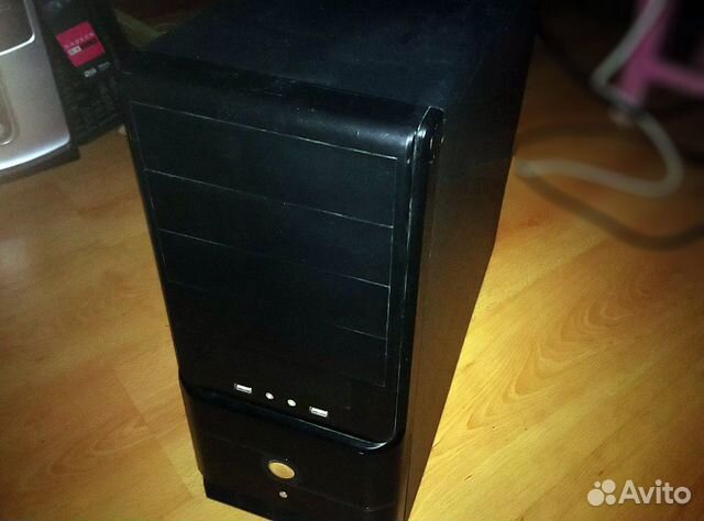 Ryzen 1300x b350 12gb 256ssd rx560