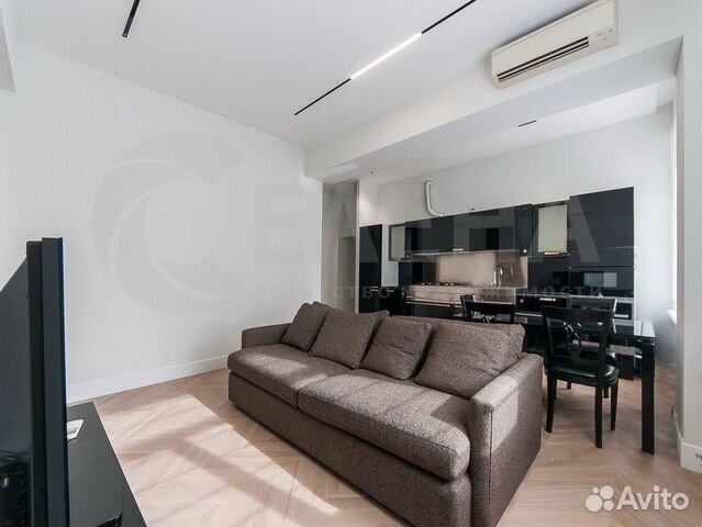 2-к квартира, 60 м², 2/8 эт.