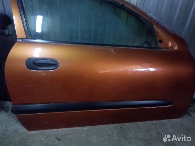 Дверь передняя правая (Nissan Almera) Дверь передняя правая (Nissan Almera)