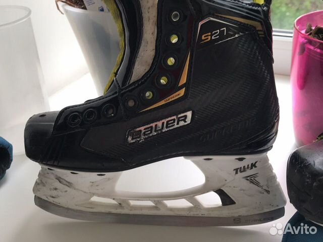 Хоккей. Bauer supreme s27. Размер 35.5 Хоккей. Bauer supreme s27. Размер 35.5