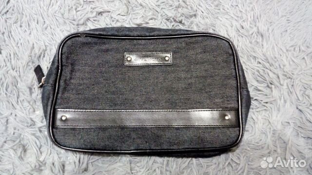 Косметичка Givenchy Косметичка Givenchy