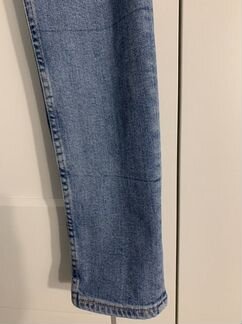 Джинсы Levi’s, новые Размер W27