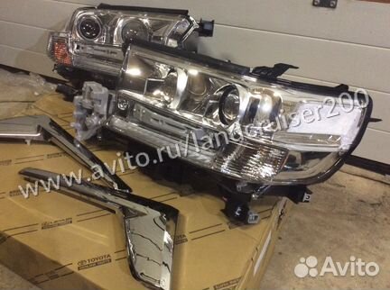 Передние фары Land Cruiser 200 2015-2019