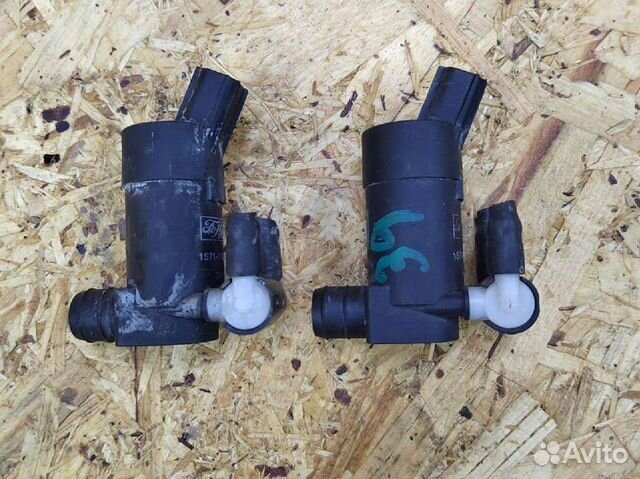 Насос омывателя лобового стекла Ford Focus 2 C-max