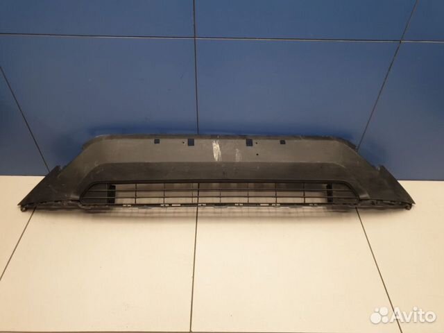 Решётка в бампер центральная Toyota RAV 4 2019