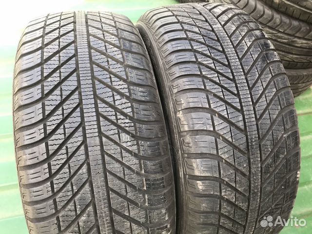 Goodyear Vector 4Seasons 225/50 R17