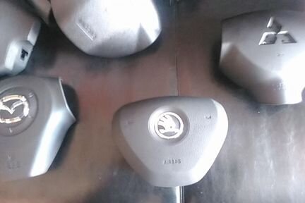 Подушка безопасности шкода Skoda накладка airbag