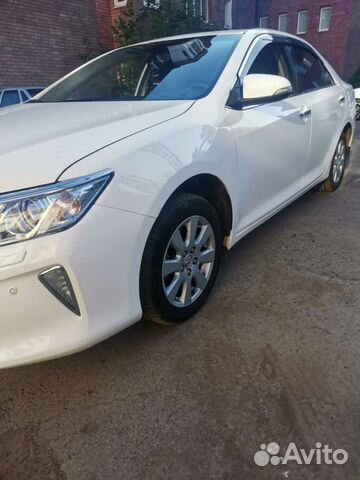 Toyota Camry 2.5 AT, 2015, 132 000 км