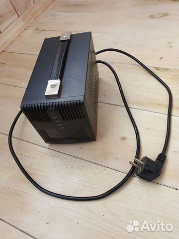 Стабилизатор напряжения