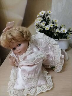 Английская фарфоровая кукла