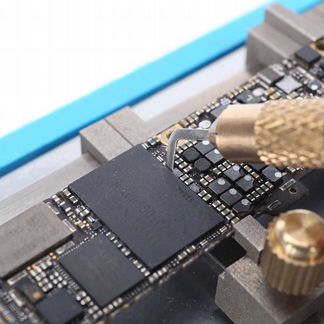 Мелкокомпонентная пайка платы iPhone, Android и тд