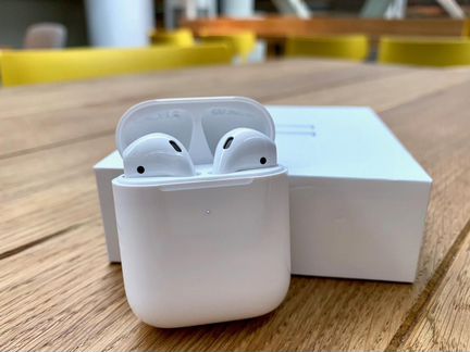 Airpods 2 V2 последней ревизии + Power Bank Apple