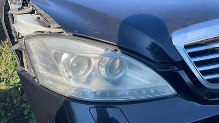 Фара Mercedes S-Class 2009-2013 правая