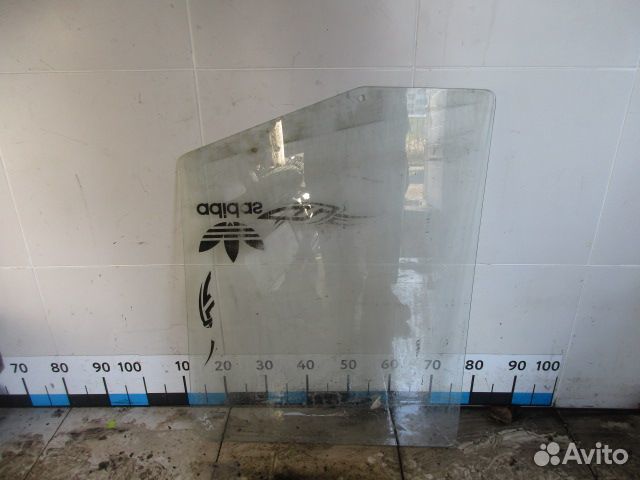 Стекло двери правое Iveco Stralis