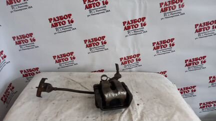 Тормозной суппорт задний правый Fiat Linea