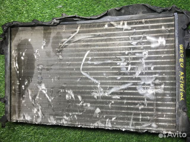 Радиатор охлаждения двигателя Volkswagen Passat VI