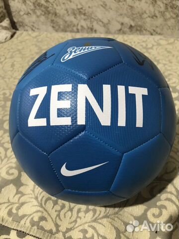 Футбольный мяч