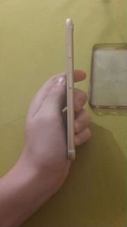 Телефон iPhone 6s