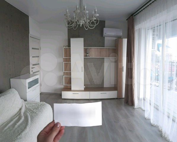 2-к. квартира, 58 м², 8/13 эт.