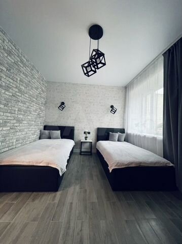 2-к. квартира, 55 м², 2/5 эт.