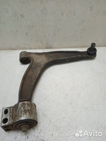 Рычаг подвески передний правый Opel Vectra C