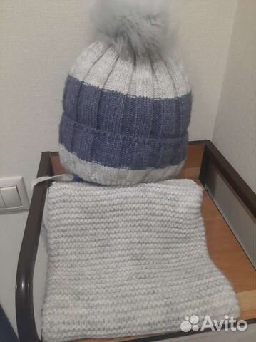 Зимняя шапка для мальчика со снудом