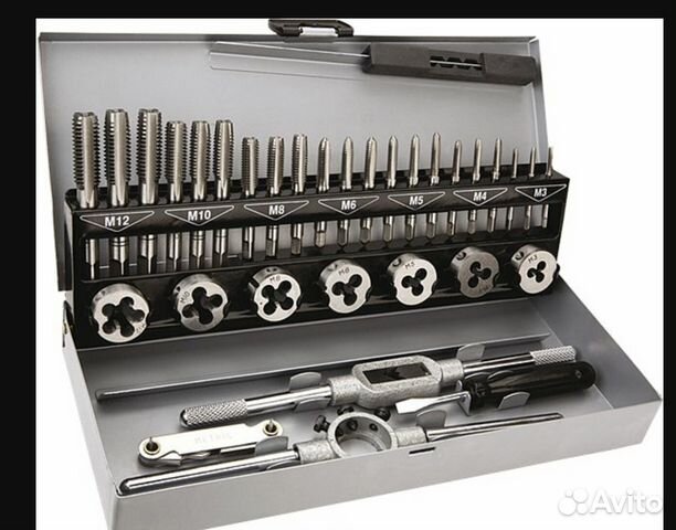 Набор метчиков и плашек